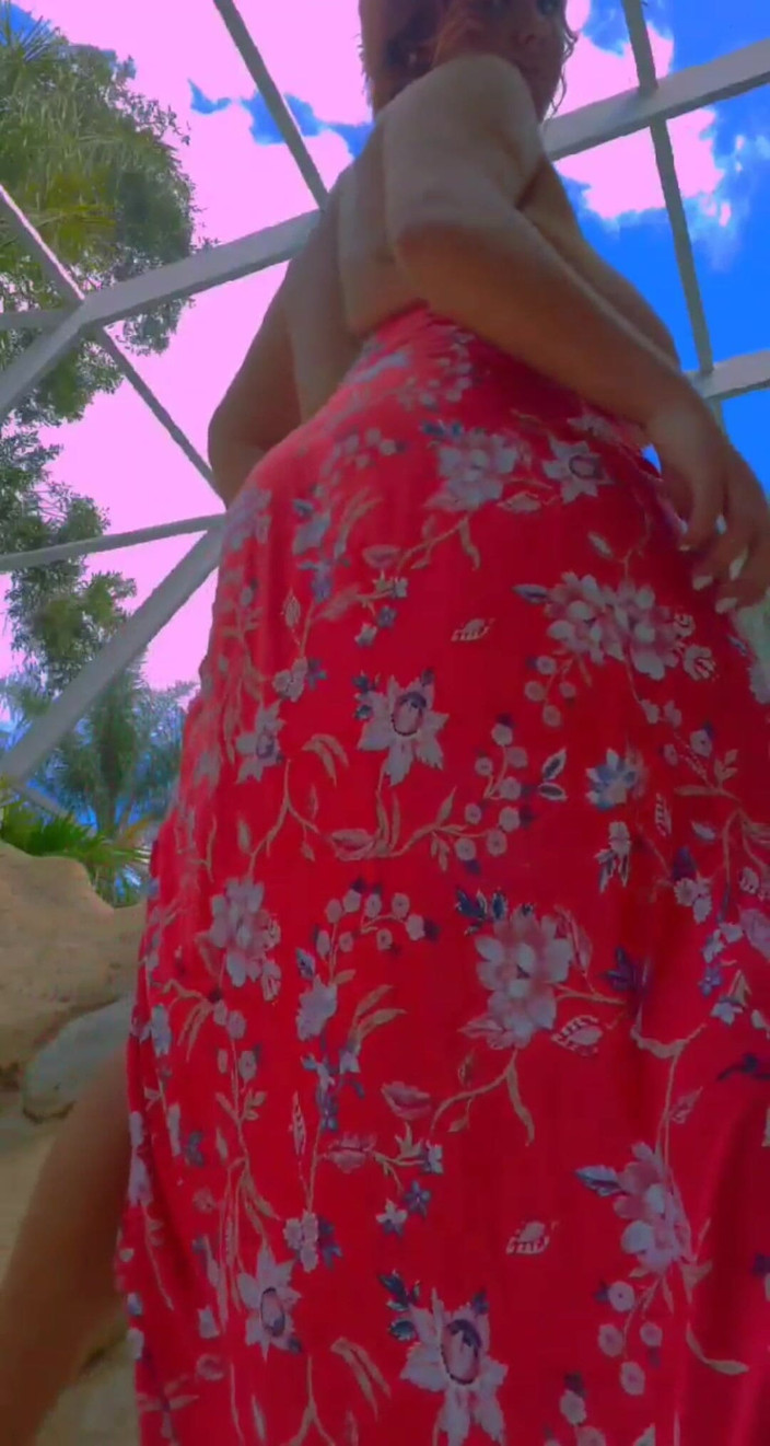 Annabelle Rogers: Sexy Letní Vibrace