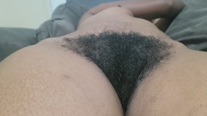 Lovemina: Cabelo entre as pernas fazem buceta peluda - beleza natural e...