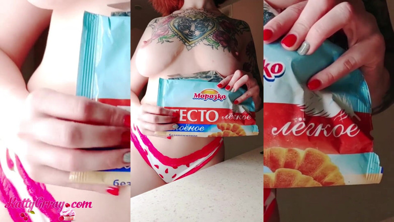 Katty Grray: Gagică goală cu țâțe mari seduce și coace chifle - solo amator