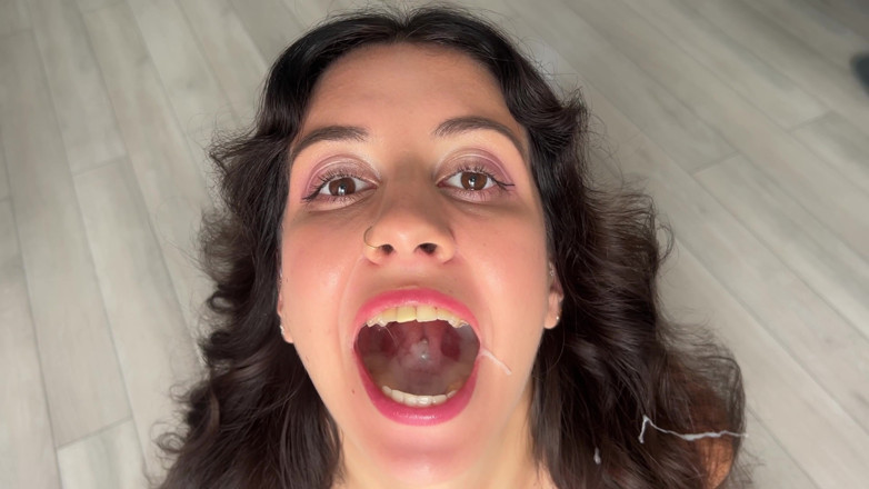 Katty West: Cum in Mouth and Play with Sperm