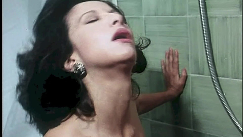 Inthe MILF room: 오줌 마시는 뚱뚱한 난교