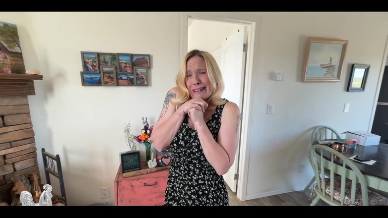 Jane Cane: Anh ấy hôn tôi như thể anh ấy muốn nói điều đó