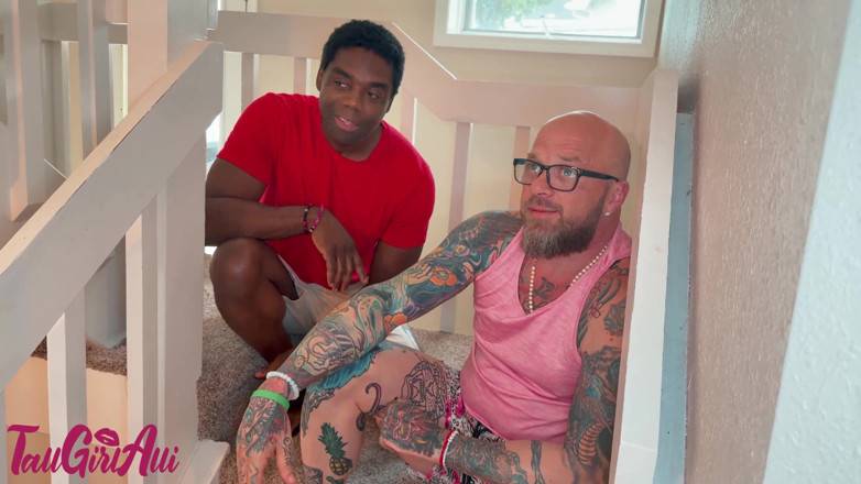 TallGirlAlli - Alli Skye: The Hotwife Tour Activities Day Bonding!