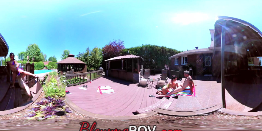 Blow me POV: VR couple swapping orgy 4some