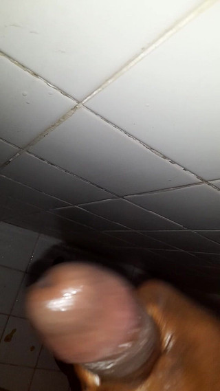 Black guy: 撸管 S9 E5