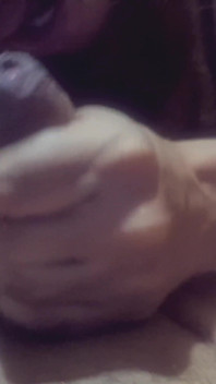 Orgasmo anal de uma travesti