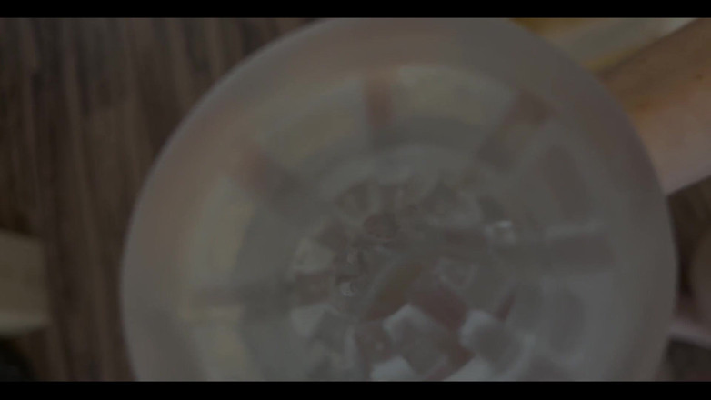 Johnny69227: Cậu bé hứng tình xuất tinh trong một Fleshlight