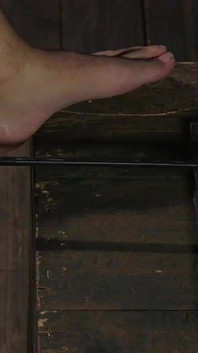 Analsklave schockt und maschine fickt sein gieriges loch