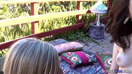 Britney Blue: Britney Blue in lesbian action