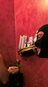 Sheela Sinner Fuma Sputa E Umiliazione Del Posacenere Umano