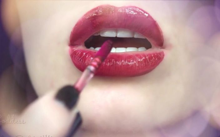 Goddess Misha Goldy: My Mesmerizing Lips Are All That You Need! 1