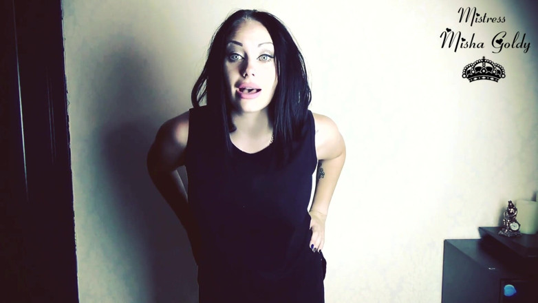 Goddess Misha Goldy: Những con lợn béo như bạn làm tôi ghê tởm!...