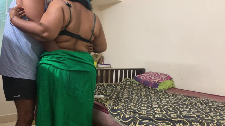 Karthi: Sora vitregă indiană se pregătește să iasă