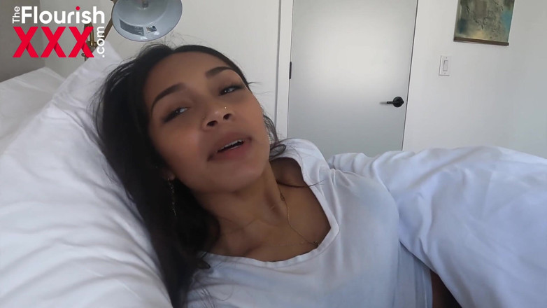 The Flourish XXX: Dea riceve il suo primo creampie anale bbc