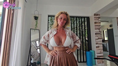 Candy Samira: Blowjob! the Fitness Equipment Is Here!