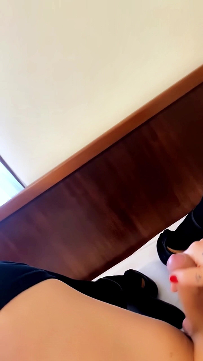 EmmaInkTrans: 我太需要你的嘴含着我的鸡巴了