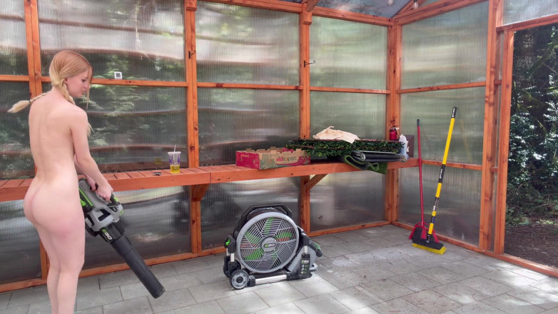 Destination Kat: Greenhouse Work