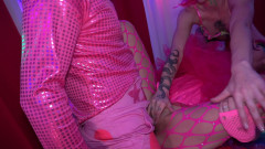 Cock Crazed Clowns: 贫民窟芭蕾舞女郎会见粉色小丑