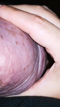 Het sperma eruit vingeren, grote spetter sperma