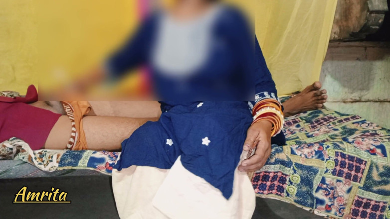 Amrita32: 热辣的印度德西继兄弟的法律继兄和法律继妹的热性爱