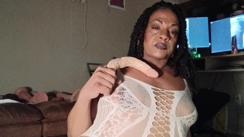 KNKY Bee: Gorge profonde extra baveuse