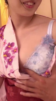 Wanita J comel dan comel Menyampaikan Impian Pengenalan Yang Tidak Dapat Ditahan - 3
