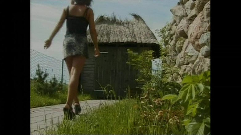 FM Video VOD: 一切都要接受鸡巴。