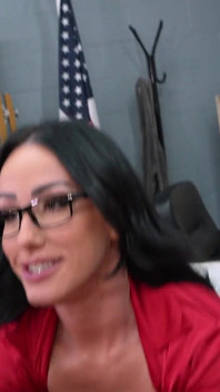 Jennifer White: Insegnante Di College Cattiva Scopa La Migliore Amica Di Suo Figlio! Gola Profonda & Grandi Tette Sborrata