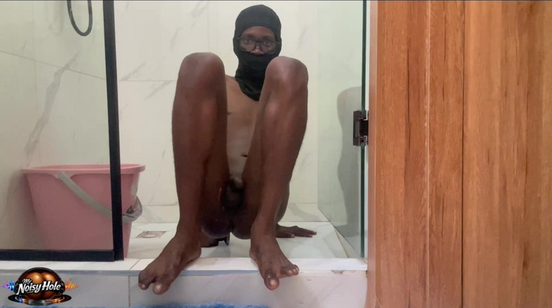 Mr Noisy Hole: Viens Me Rejoindre Et Baise-moi Sous La Douche Avec Mon...