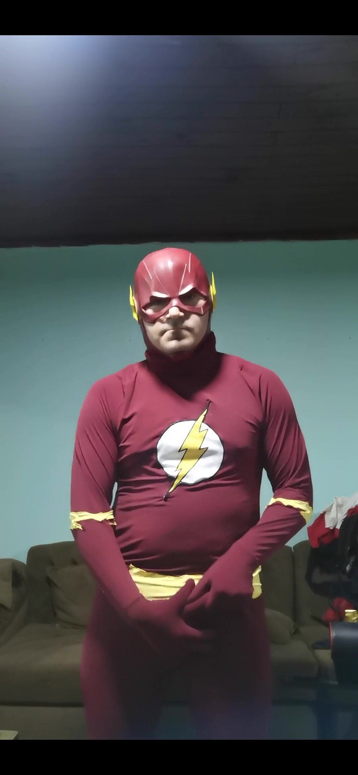 Rokkuman: Flash Cosplay sexy