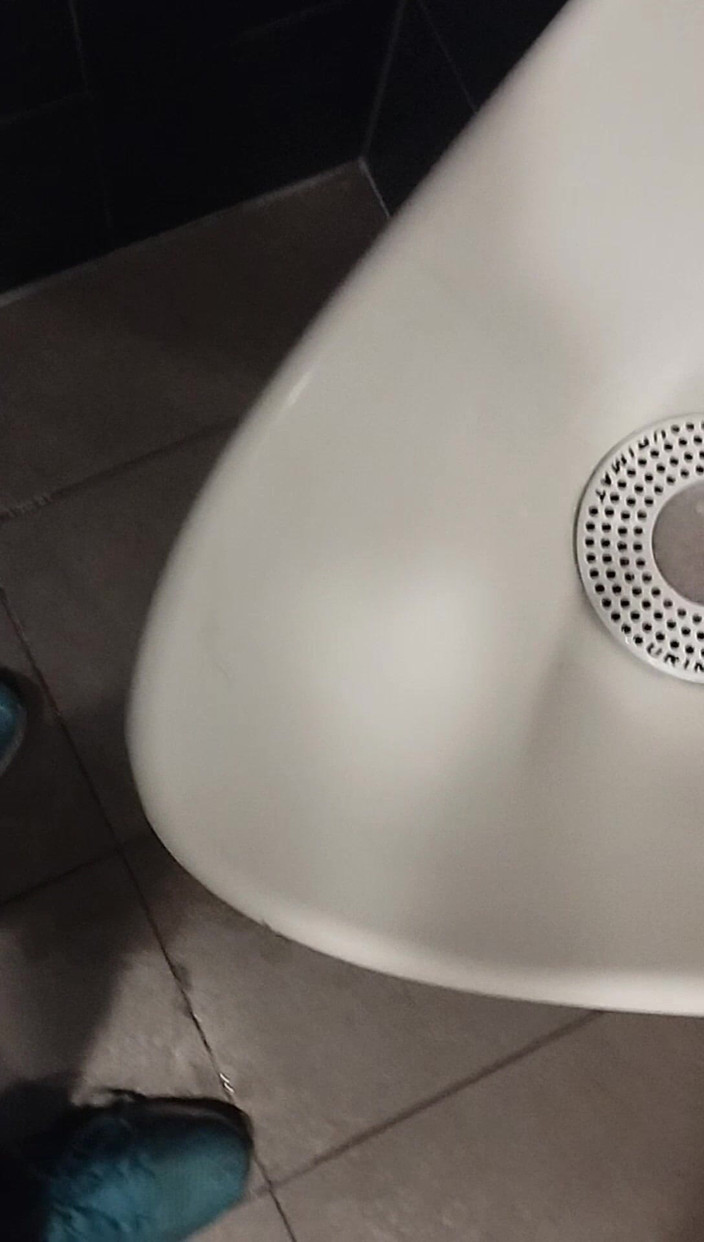 Bayer911: Guru kencing