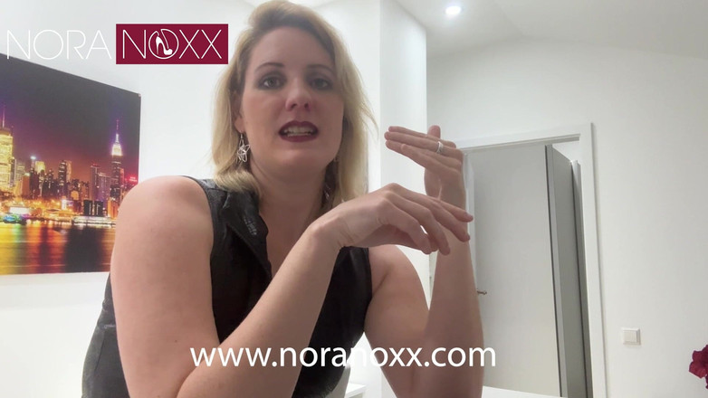 Nora Noxx: 스와핑 클럽의 싱글 맨 - 월플라워가 되지 마세요!