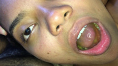 Pietro Montoya: Üvey kız tükürerek sidik suyunu içiyor