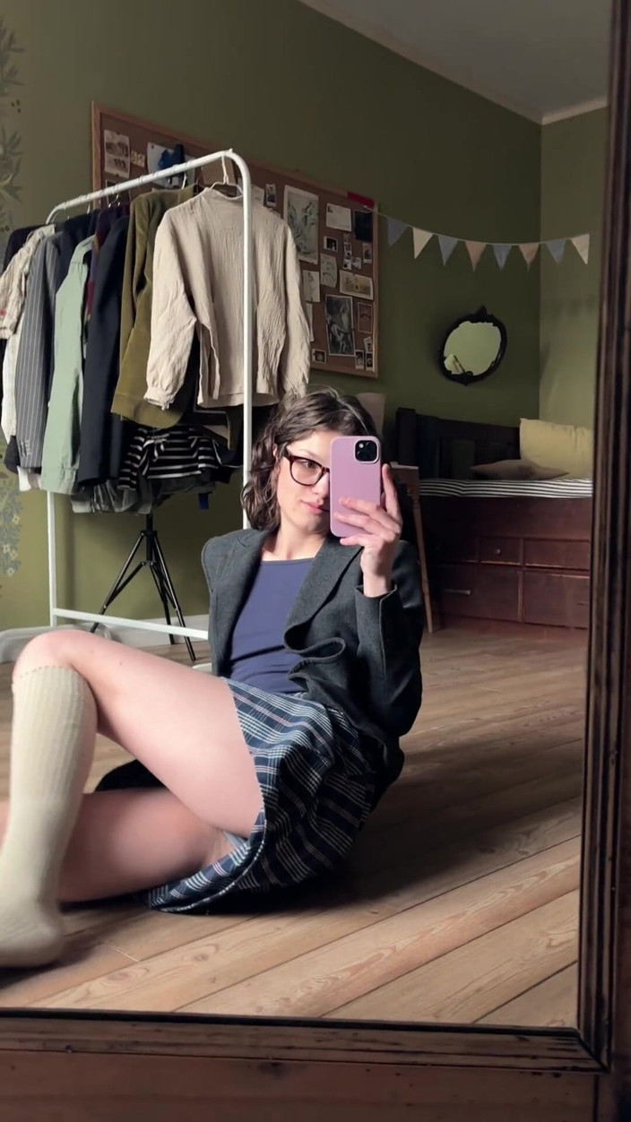 Karafuto404: Hairy Student Talks Dirty While Giving a Ride