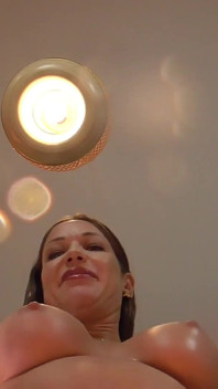 Göttin Perfectas pOV-spucken! Hey spittoon, öffne deinen mund!