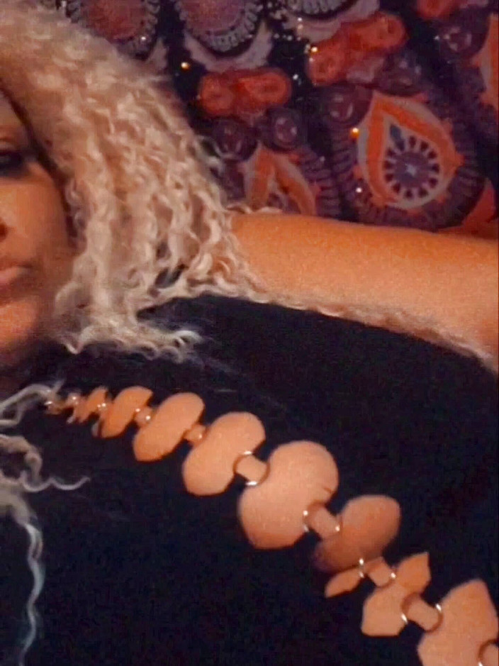 SuperHeadStormyRae: 玩弄我的甜美阴户