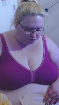 Feedee gluttony