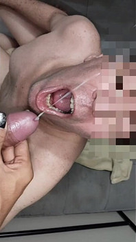 Creampie Karl Hole
