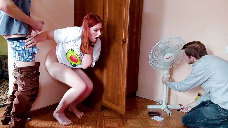 SweetAndFlow: Istri muda selingkuh dari suaminya di dekatnya