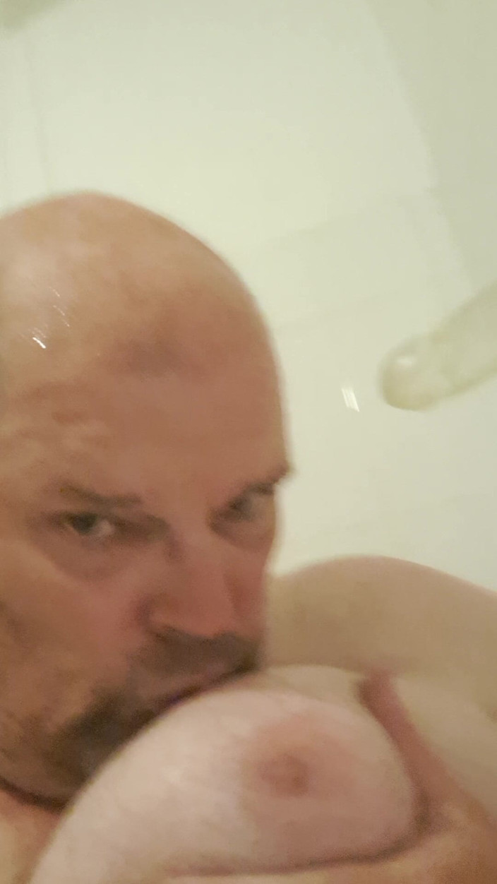Fickspecht: So Slut After All, Suck the Dildo!