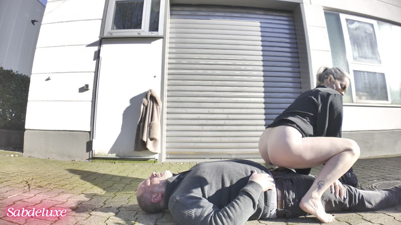 Sabdeluxe: Gặp gỡ chân ngoài trời