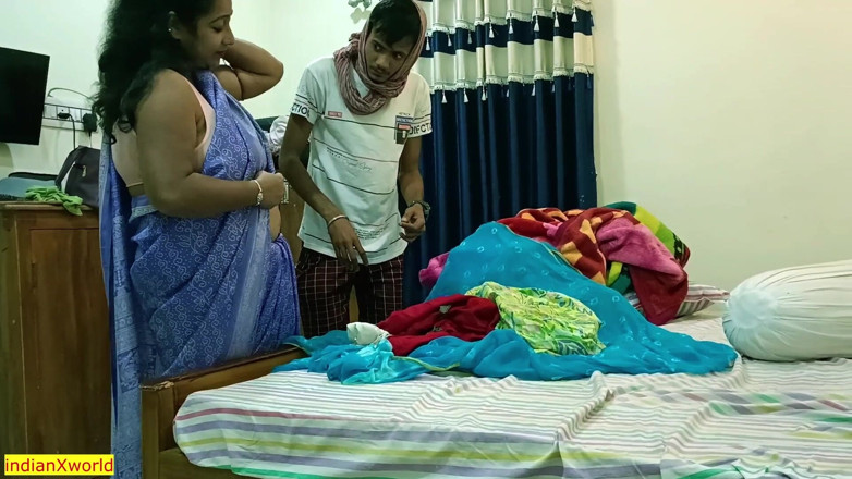 IndianXworld Premium: Erstaunlicher hardcore-sex mit schönem bhabhi! Heißer bhabhi-sex