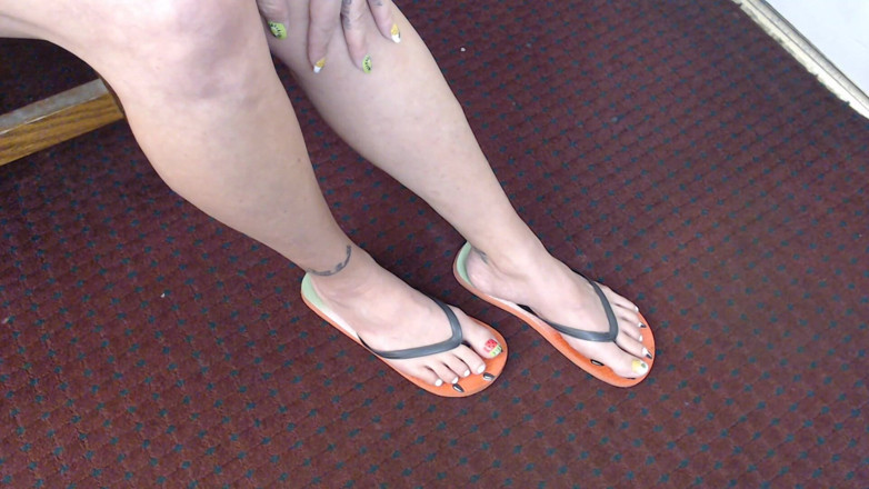 Abby Anna: Fruchtige flip-flops, zehen, schuhspiel