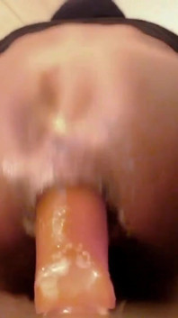 Black Boy Get's Ppl off with Using Only His Butthole