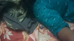 Tamil lesbian: Tamilská střelba vysvětlena pro novou tetičku