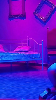 Strip and Toy Live Show Club