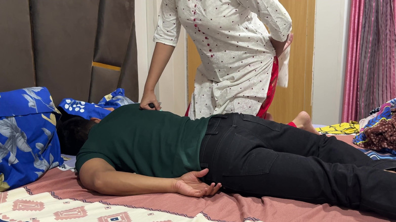 Hornycouple149: Дезі вітчим хардкорно трахається з падчеркою, повний фільм