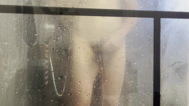 Aimeronds: Siempre juego en la ducha