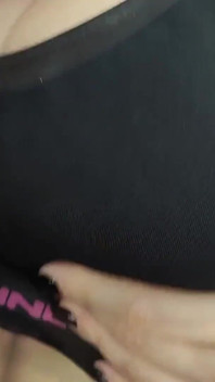 Instructora de baile provoca y negación