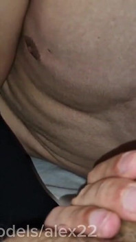 Genç twink göt yalıyor, bekaret kemeri yarak kapalı döl